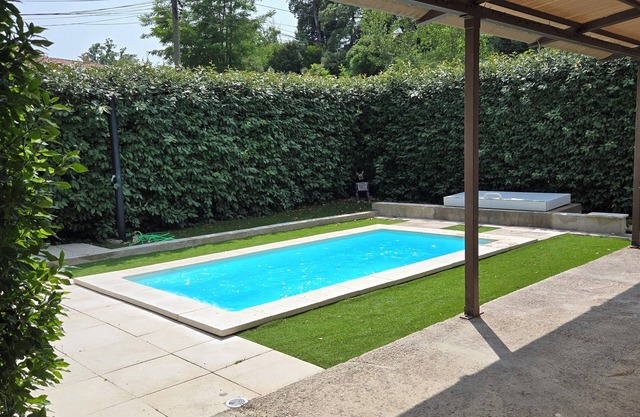 Charming house in Signes - close to the Castellet circuit and amenities