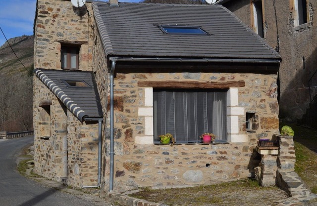 CHARMING HOUSE ON THE EDGE OF CEVENNES NATIONAL PARK