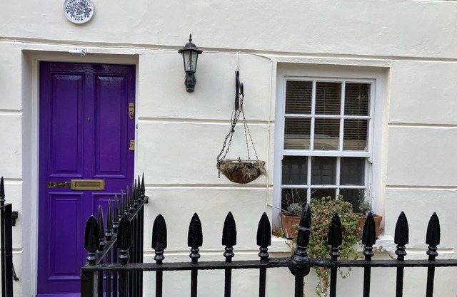 Charming Living In Central London - (3 Bed/3 Bath)