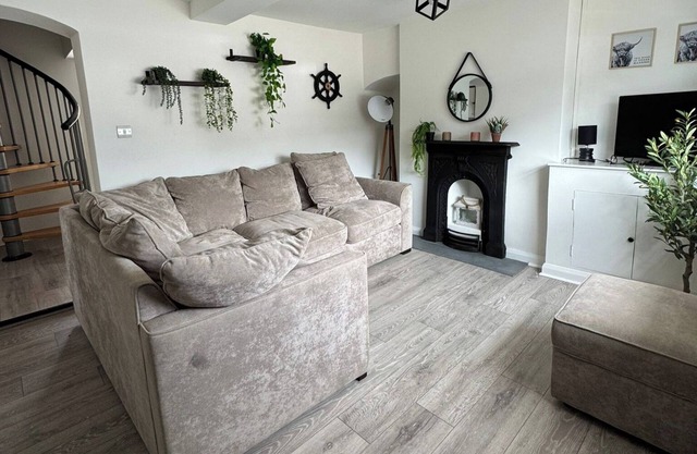 Charming Middlewich House - Sleeps 4