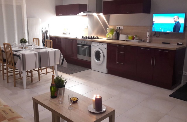 Charming new house with a large terrace on the road of the castles