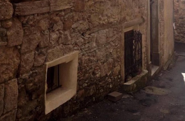 Charming, newly renovated village house in Caunes-Minervois