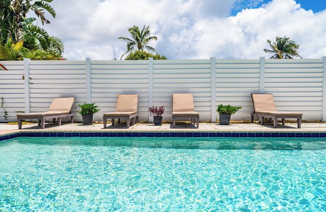 Charming Oasis 2BR Home with Pool, 8-mins to Ocean