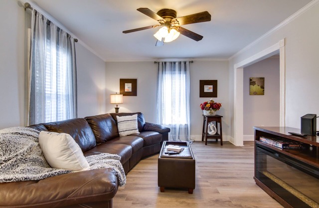 Charming Salisbury Getaway w/Grill & Fire Pit!