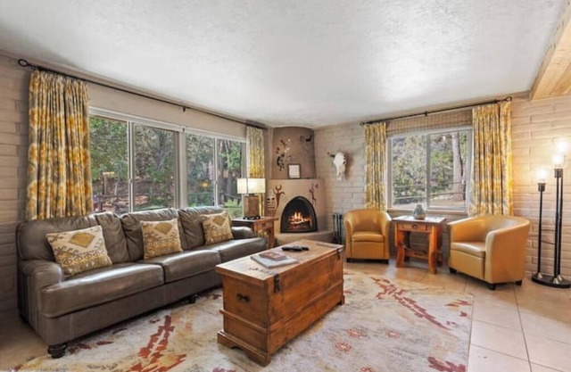 Charming Santa Fe Gem, Close to Plaza