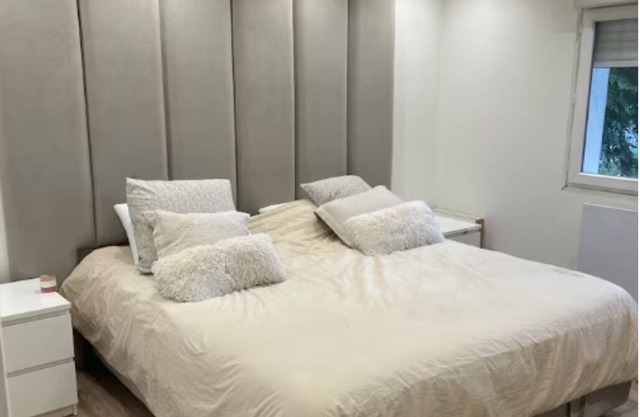 Charming Spacious House & Garden Ideal for Relaxing Stays CDG& Paris