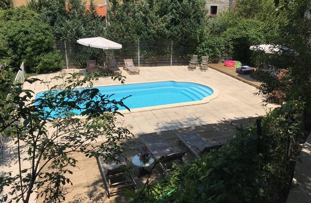 Charming townhouse with pool