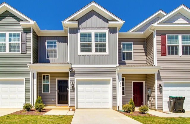 Charming Townhome < 1 Mi to Zoo & Luray Caverns!