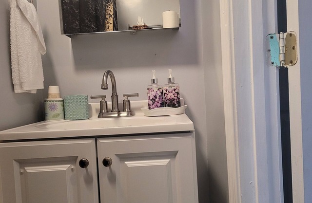 Charming townhome with all conveniences available in Manassas