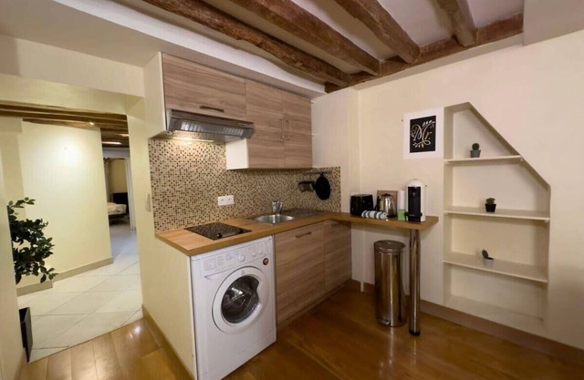 Charming Tuileries/ 1 Bed Apt next to Musee Du Louvre