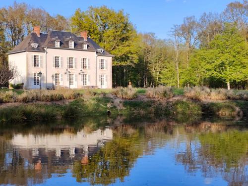 Charnay Plaisance, piscine, les chambres du chocolatier Daniel Mercier