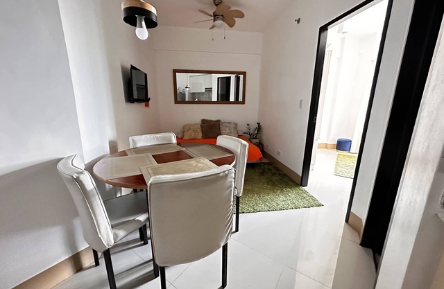 Cheerful family room