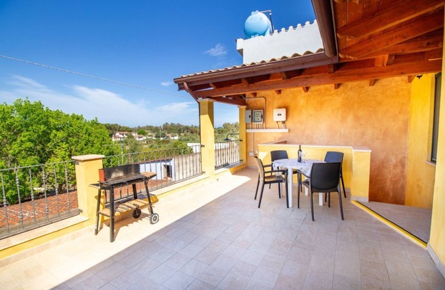 Chelu & Mare new apartment with private terrace only 900m far from Museddu beach