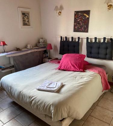 Chez Claire