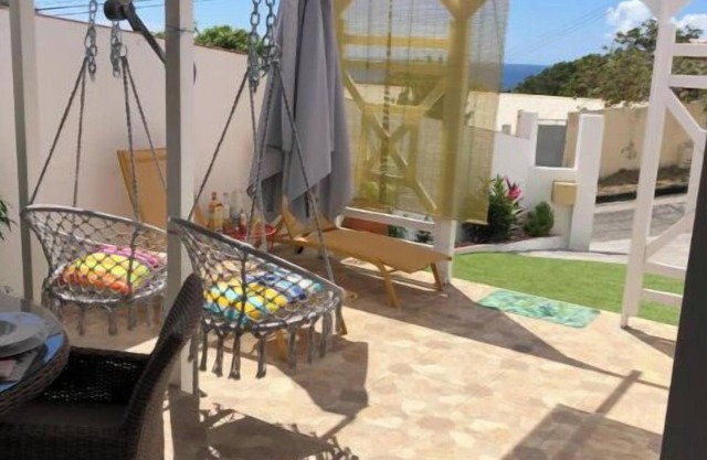 Chez Laurenn Elégant rez de Villa Situé Dans la Ville Balnéaire du Carbet