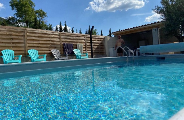 CHEZ PASCAL