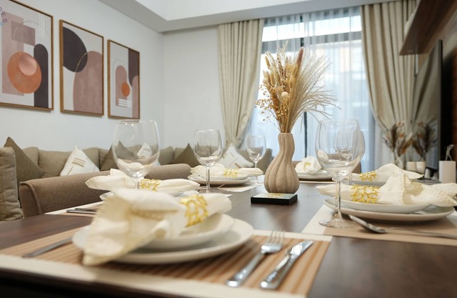 Chic 2-bedroom apartment with fitness room, WiFi in vibrant Dubai