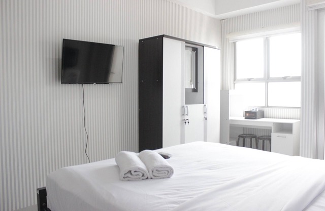 Chic and Comfy Studio Room at Mekarwangi Square Apartment Cibaduyut