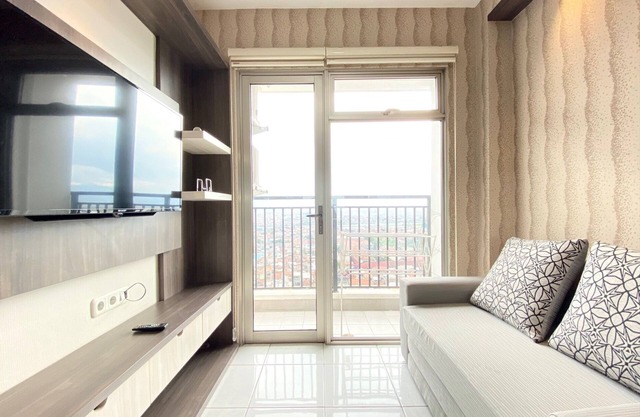 Chic And Cozy 2Br At Mekarwangi Square Cibaduyut Apartment