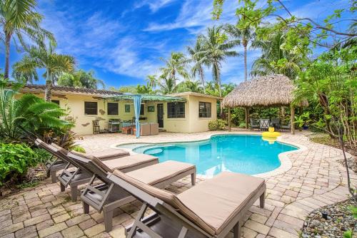 Chic Getaway With Heated Pool & Short Walk to Beach