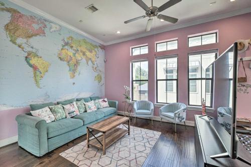 Chic Midtown House about 2 Mi to Dtwn Houston!