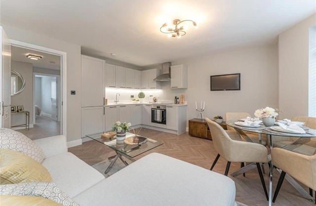 Chich & Cushy apartment in Portobello