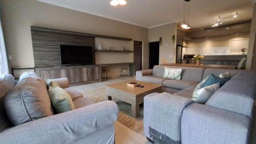 Chinook 3 Bedroom Penthouse Apartment