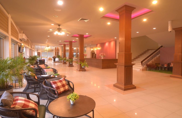 Chumphon Gardens Hotel