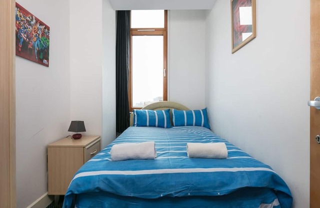 City Centre 2 Bedroom Apartment with a view!