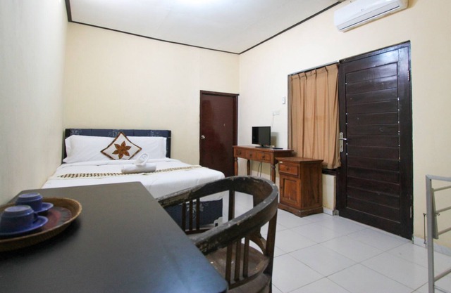 Clamonic House - Guest House in Nusa Dua