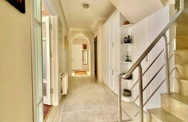 Classy, Comfy Pvt Room, Near Konyaaltı Beach with Breathtaking Skyline Views
