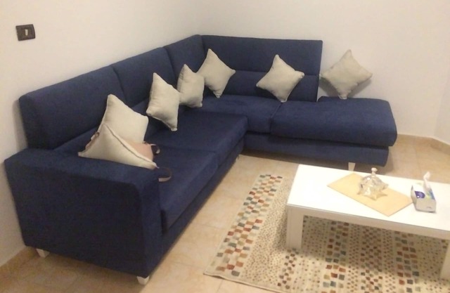 Clean,cozy apartment located in Maadi, one private room in our house