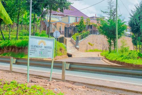 CLEMENT MOTEL