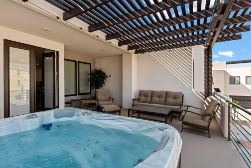 Cloud 9 at Desert Color home