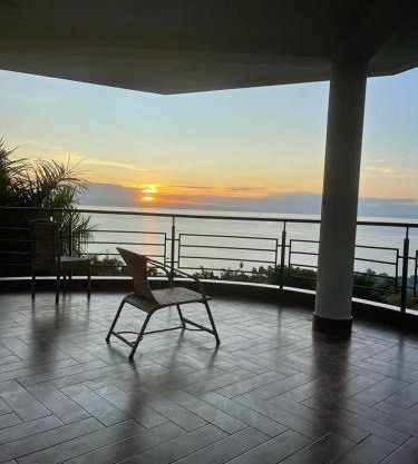 COAST VIEW RESORT