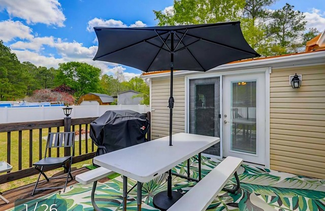 "Coastah" Great Escapenw/GRILL & Jet TUBnLG Fenced YARD nw/FIREPIT