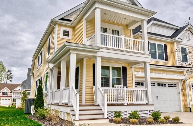 Coastal Club * 19063 * 5BR Luxury House w 3.5 Baths - sleeps 10