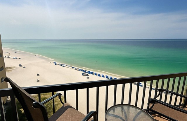 Coastal Comfort - Pinnacle Port