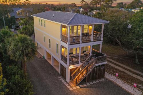 Coastal Livin'