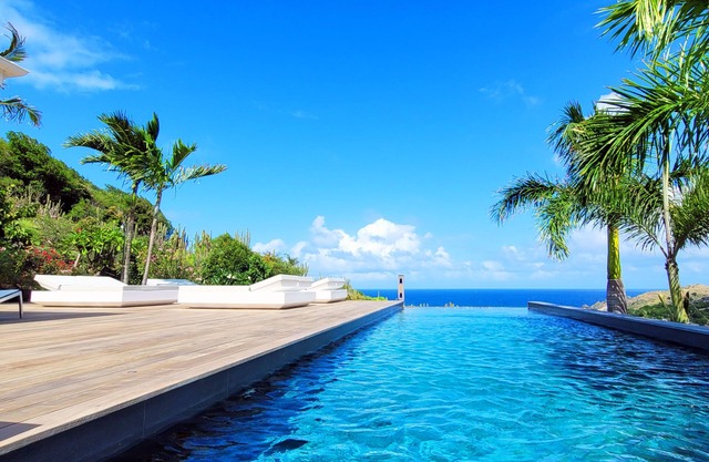 Coco Rock in Petit Cul de Sac by Personal Villas - Stunning Rustic Villa
