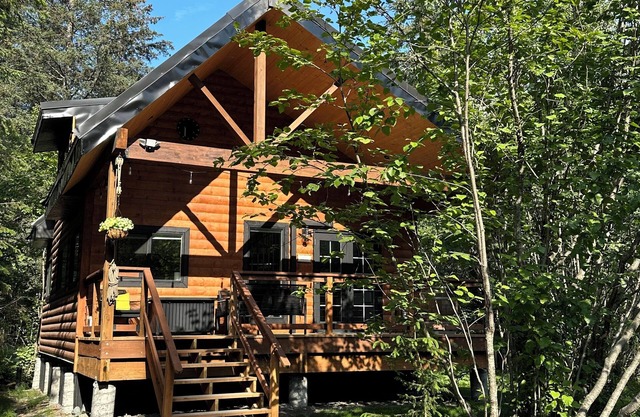 Coffey Grounds Cabin