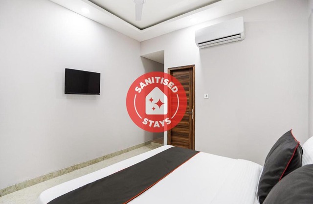 Collection O 75260 Hotel Howdy