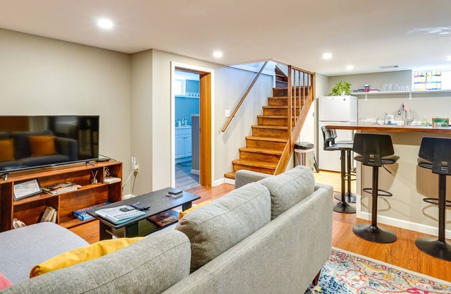 Columbus Vacation Rental: 8 Mi to Downtown Spots!