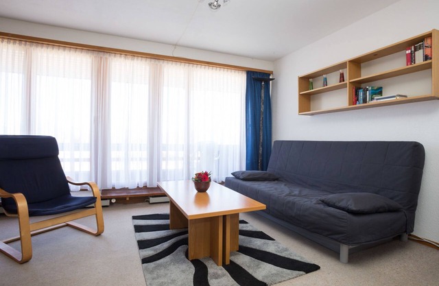 Combire 405 by Interhome
