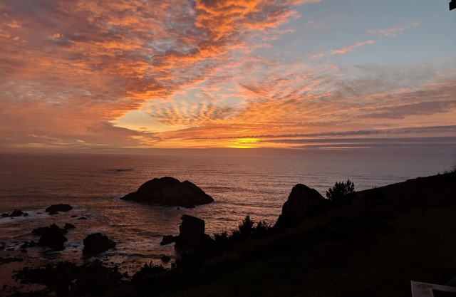 Come escape reality and enjoy ocean air and views
