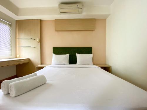 Comfort 2BR at 6th Floor Metropark Condominium Jababeka Apartment By Travelio