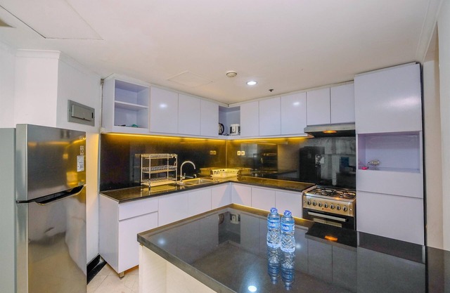 Comfort 2Br + Extra Room At Sudirman Tower Condominium Apartment