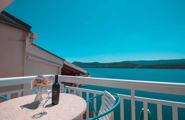 Comfort app with sea view 11