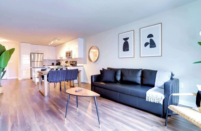 Comfort & Great Location Apt W Gym