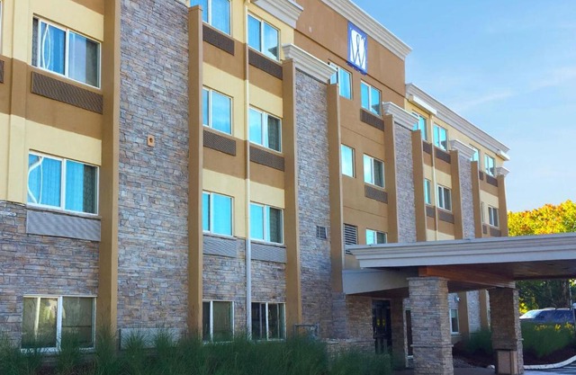 Comfort Inn & Suites Tigard near Washington Square